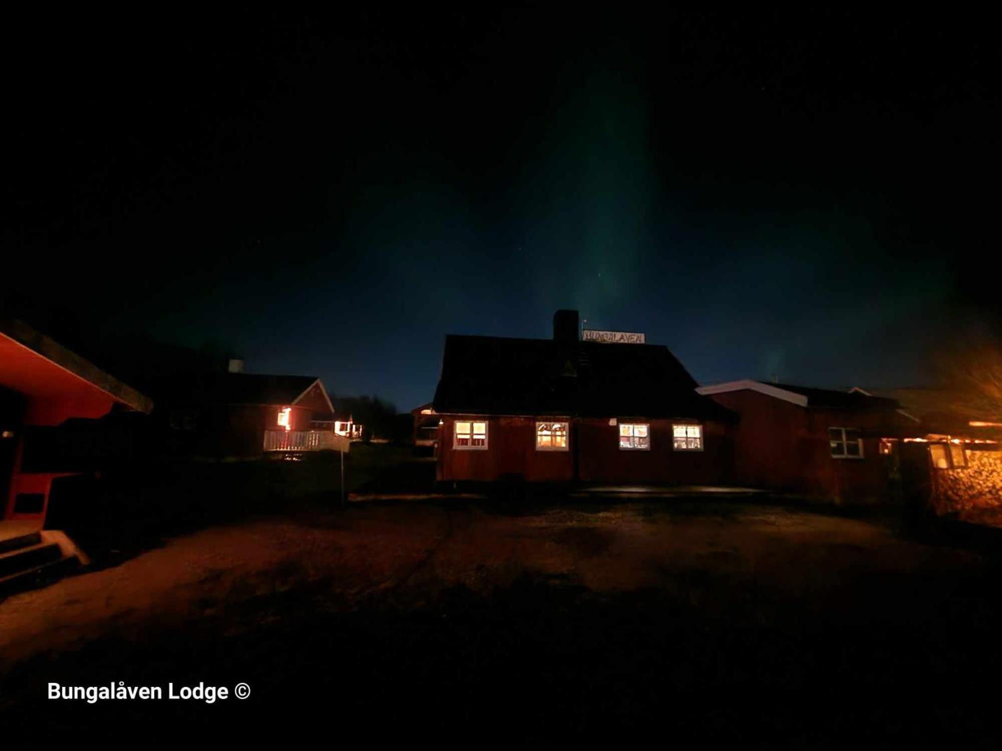 Bungalaven Lodge As Børselv 外观 照片